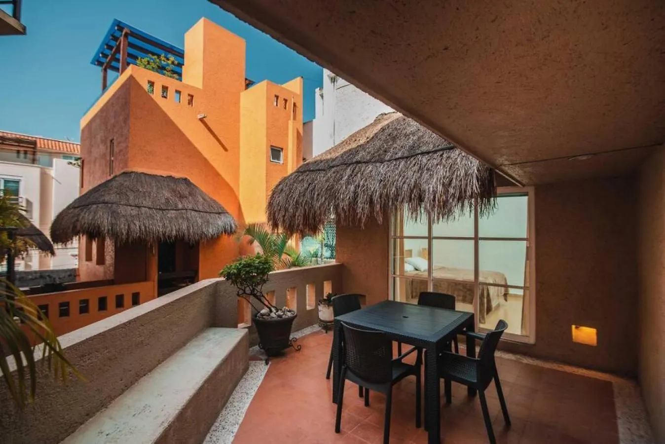 Apartment 1Br Apt Downtown With Rooftop, 1 Block From 5Th Av Playa del Carmen