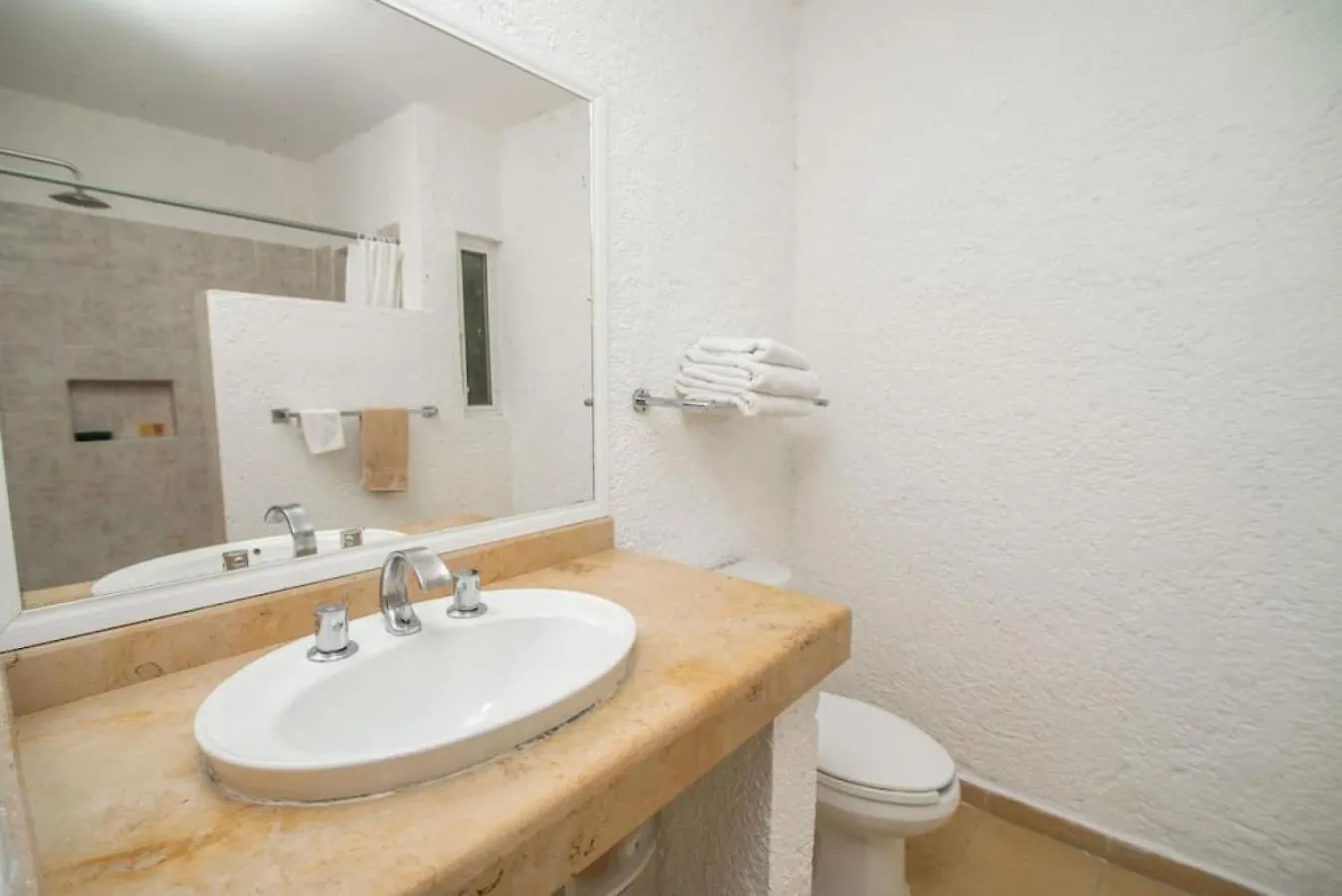 Apartament 1Br Apt Downtown With Rooftop, 1 Block From 5Th Av Playa del Carmen